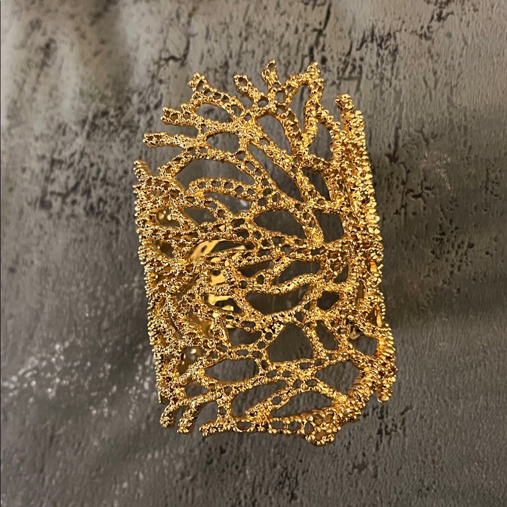 Zara Goldtone Filigree Coral Cuff Bracelet NWT